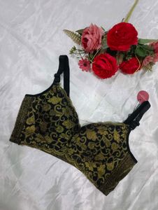 Imported Royal Look Bra With Shimmer Shinning