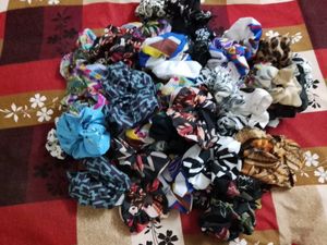 Hairs Scrunchies Pack Of 7