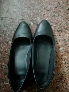 "Elegant Black Formal Belly "– Comfort Meets Style