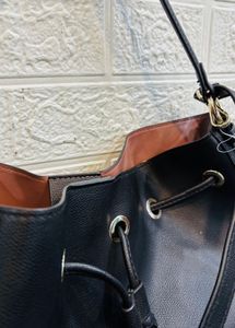 🇺🇸H&amp;M Imported Leather Handbag