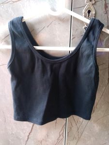 Cropped basic tank top