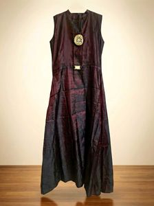 Elegant Sleeveless Maxi Dress