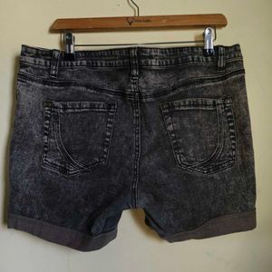 BOGO🎁Buy One Get 1 Free🎁Grey Denim Shorts