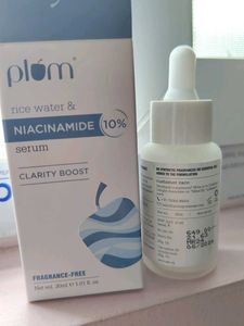 Plum - 10% Niacinamide Face Serum - 30ml