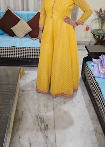 Elegant Yellow Ethnic Gown
