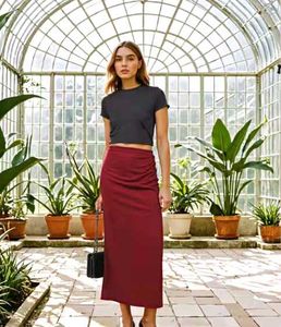 ✨ Chic Ruched Party Midi Slit Skirt