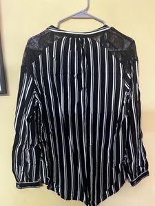 Black And White Stripes Top
