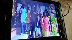 Beston Led TV No Issue With Tv The only problem is the lining. On Tv