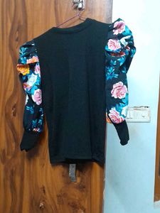 Floral Sleeve Top
