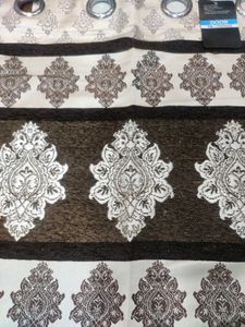 1 Curtain 7ft