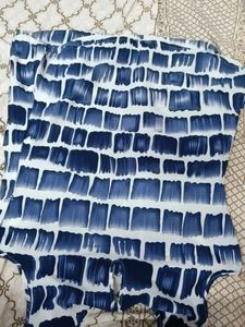 Sleveless Top