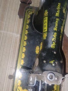 Vintage Usha Sewing Machine