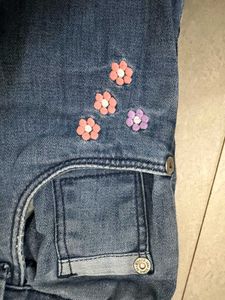 Floral Embroidered girls Denim Jeans