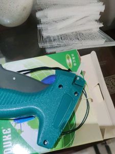 Cloth Tagger