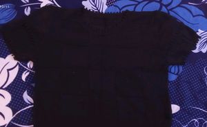 Women Black Crop Top
