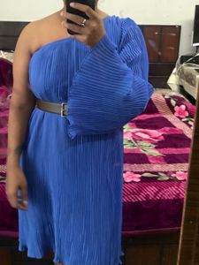 Chic Blue One-Shoulder Dress