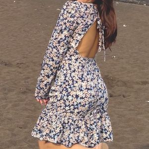 Back Tie Up Cute Floral Dress 🦋