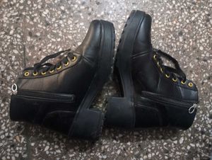 Black Chain Boots (Women) (Winter)