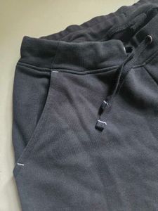 Woman&#39;s BLACK PANTS