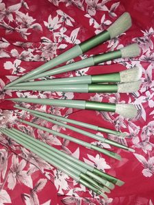 Face Makeup Brushes
