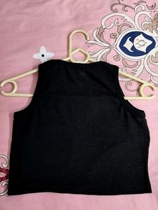 Black and White Crop Top