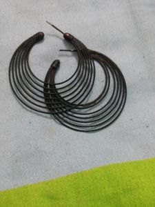 Black Small Earrings. Casual Use.
