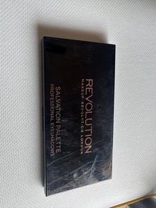 Makeup Revolution Salvation Eyeshadow Palette