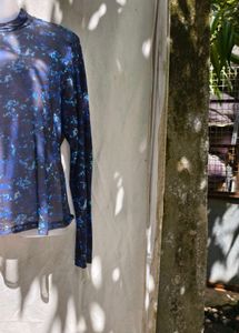 21510. Blue Patterned Top