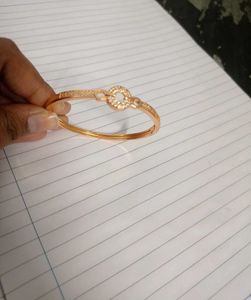 Gold Tone Circle Bangle