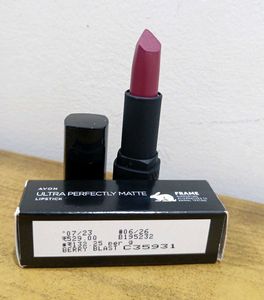 Avon Ultra Perfectly Matte Berry Blast