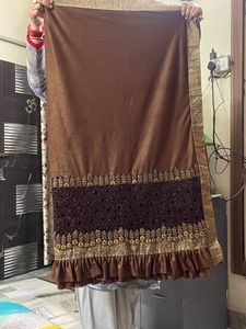 Frills saree brown