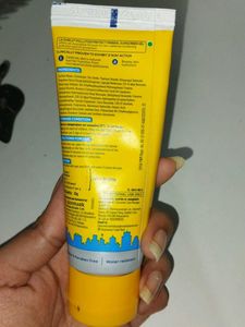 LA SHIELD SPF 50 Sunscreen