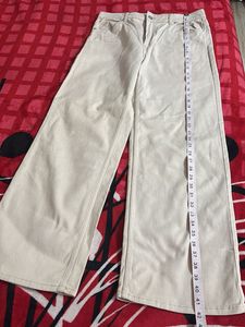 Wide Leg Beige Jeans