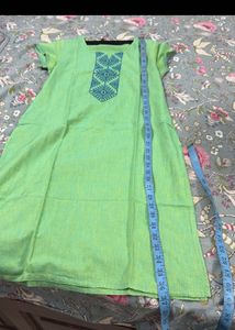 Green Embroidered Kurta
