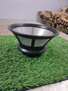 Juicer Inside Lid in Good Condition