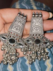 Jhumke