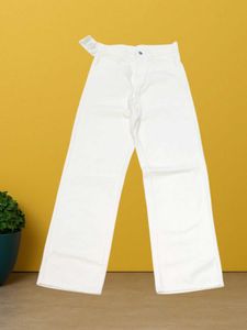 E@52 Size-28 Straight Jeans