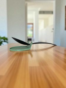 Spoon Holding , Holder,Spooning
