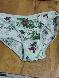 Floral Print Briefs🍃🍃🩵