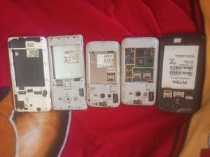 Dead Scrap Phones For Parts Use