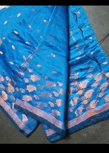 Elegant Blue Leaf Pattern Saree