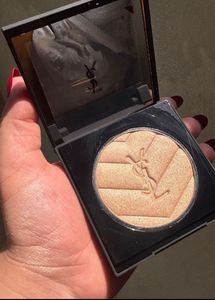 YSL Hyper Luminize Highlighting Powder