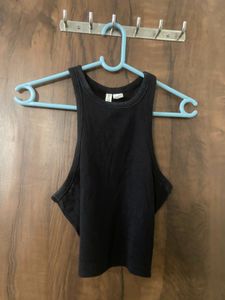 H&amp;M - Black Crop Tank Top
