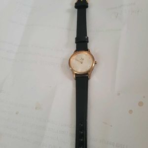 TITAN WRIST WATCH