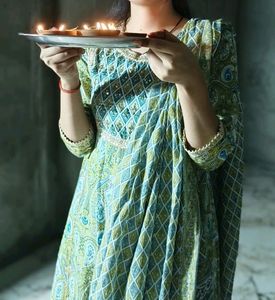 Beutiful Kurta Set With Dupatta Cotton Febric