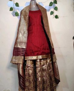 TIMELESS HEAVY BANARASI GHARARA SUIT🥀✨