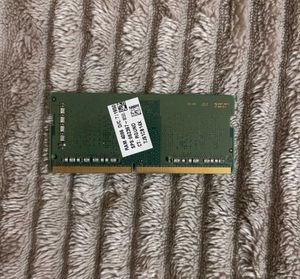 Samsung 4GB DDR4 RAM