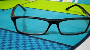 Vincent Chase Power Glasses