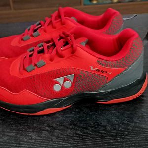Yonex Badminton Shoes - Red