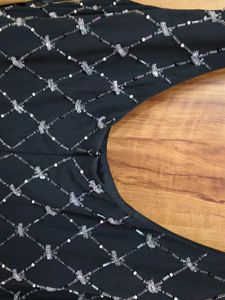 30-32..non stretchable..Elegant Black Dress